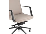 Кресло руководителя STOOL GROUP TopChairs Arrow светло-серый купить